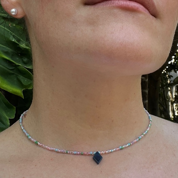 chalcedony navy diamond gemstone crystal pendant with rainbow mix of seed beads - Picture 3 of 3